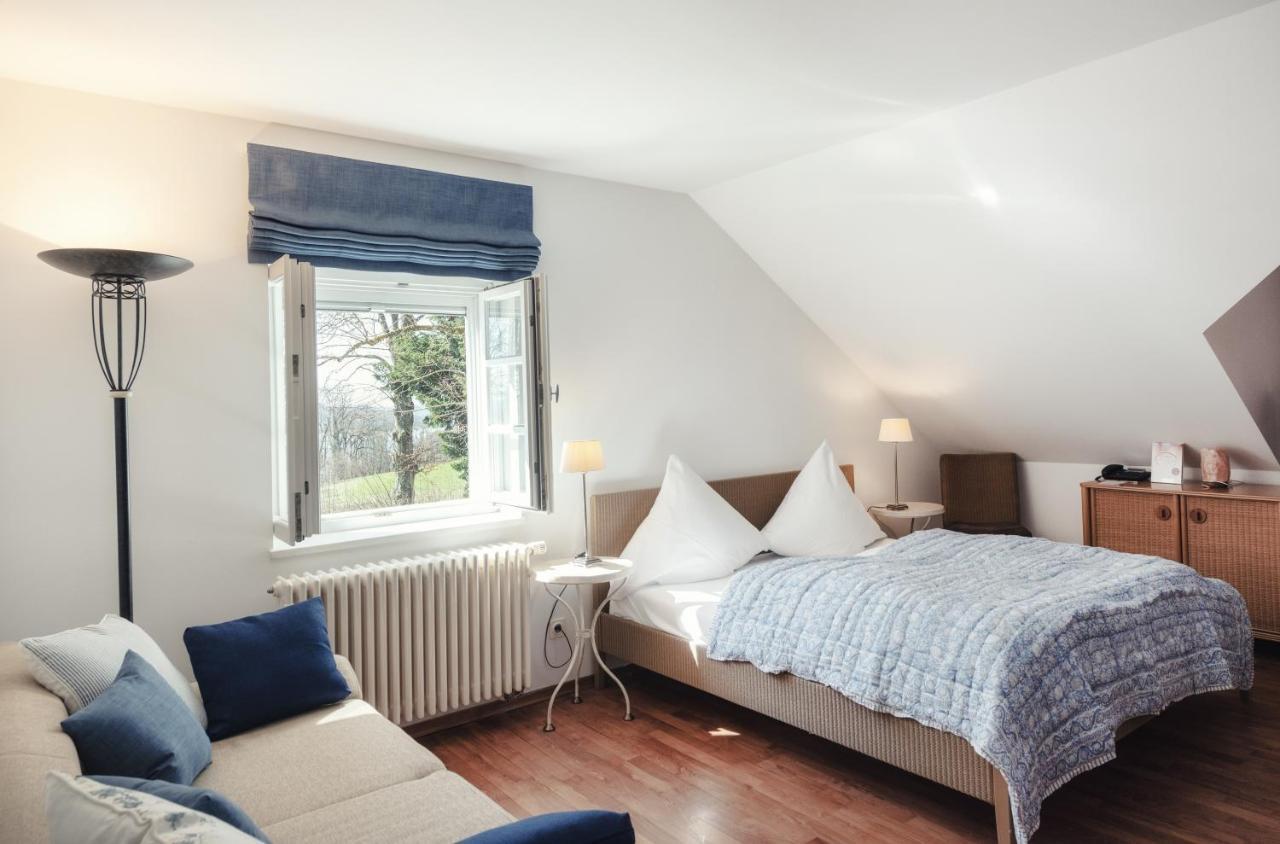 Biohotel Schlossgut Oberambach Kültér fotó