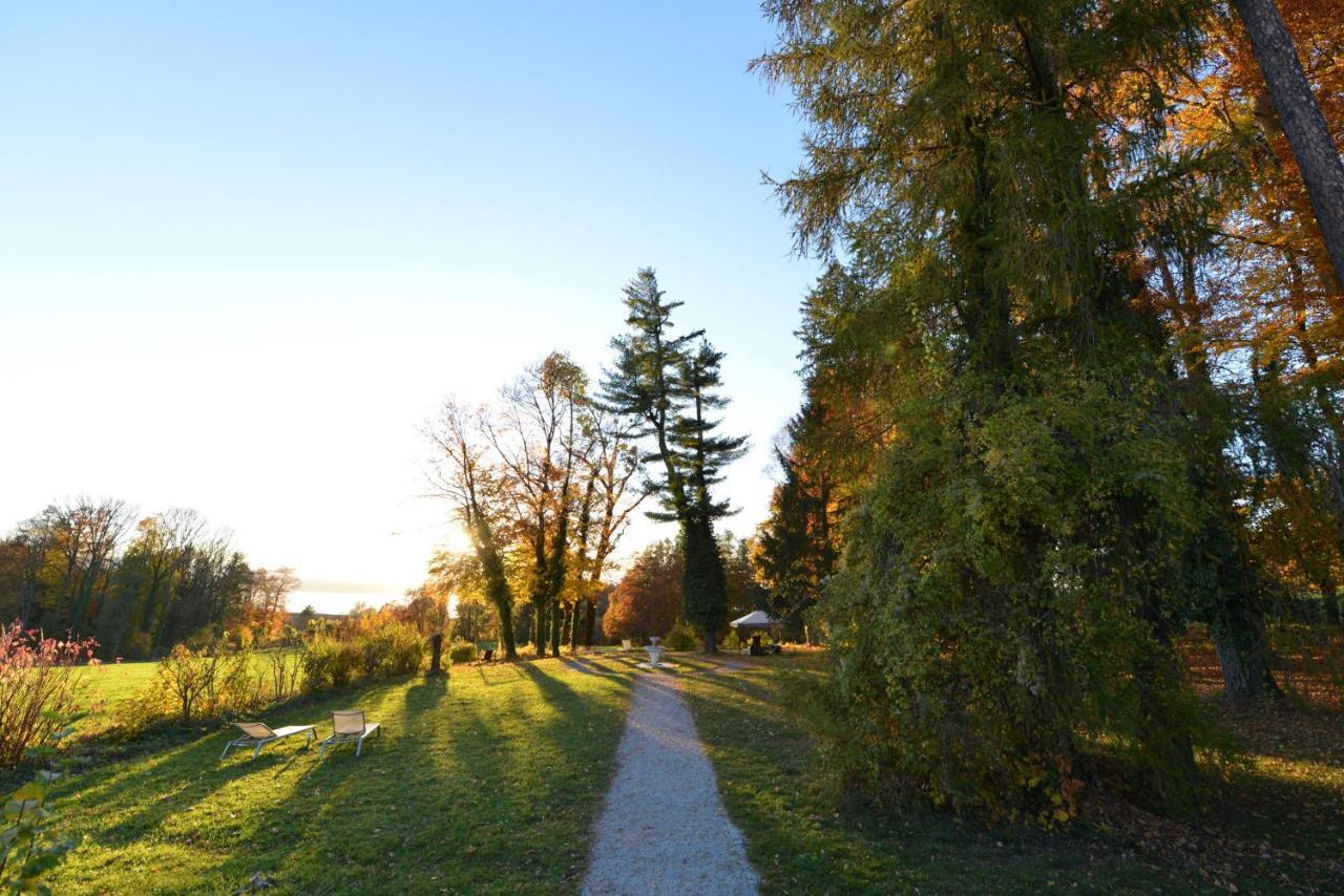 Biohotel Schlossgut Oberambach Kültér fotó