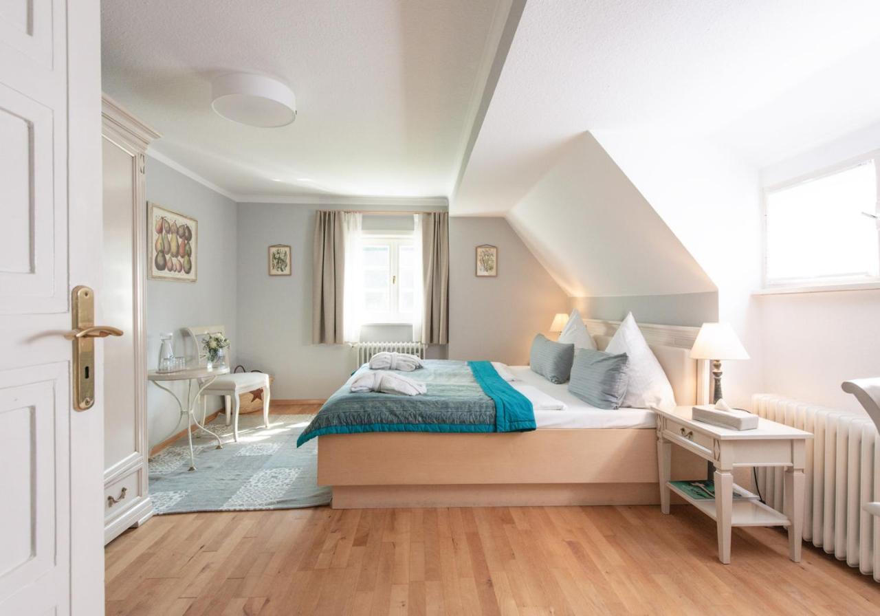 Biohotel Schlossgut Oberambach Kültér fotó